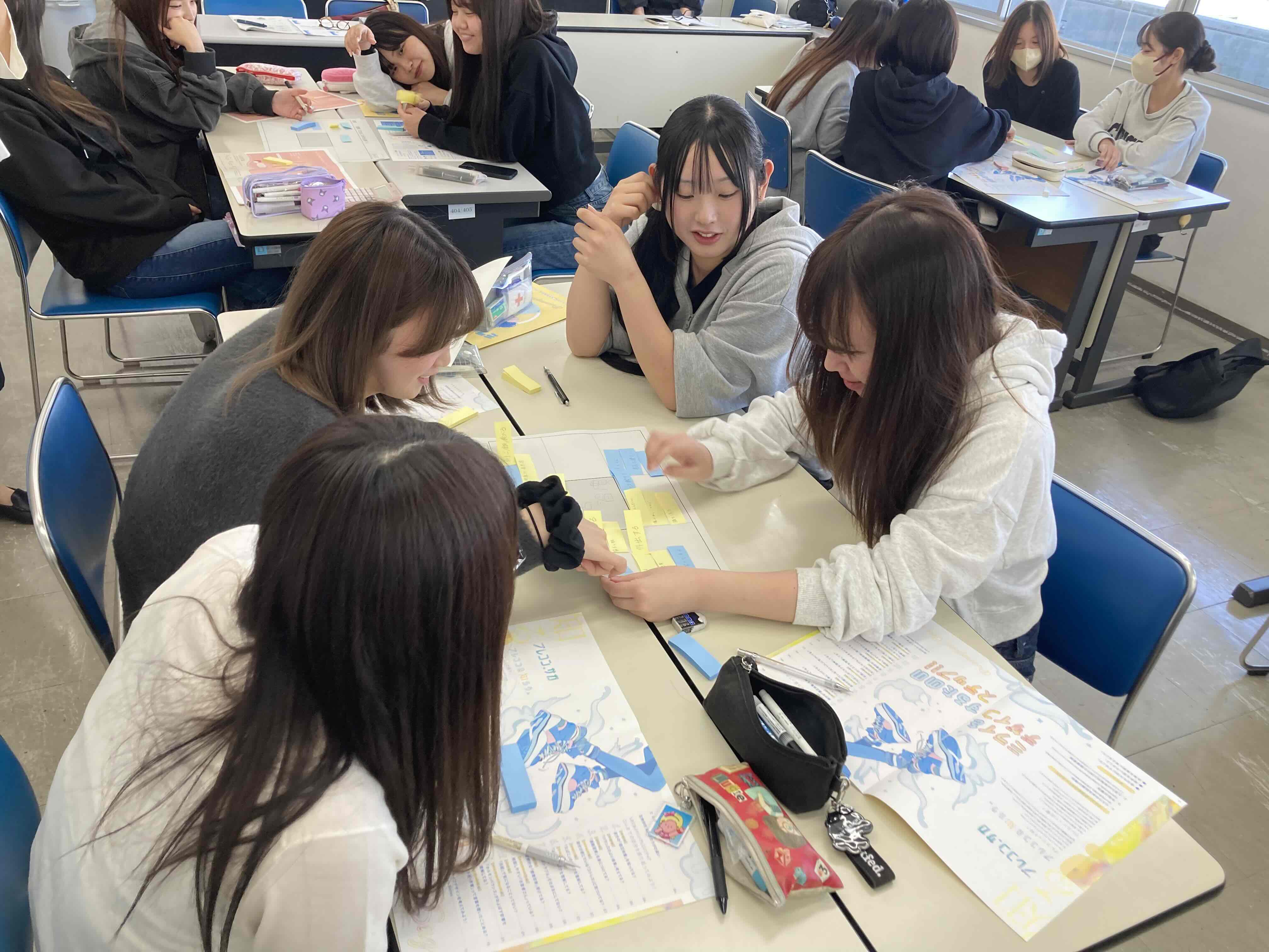 グループでのワークの様子1