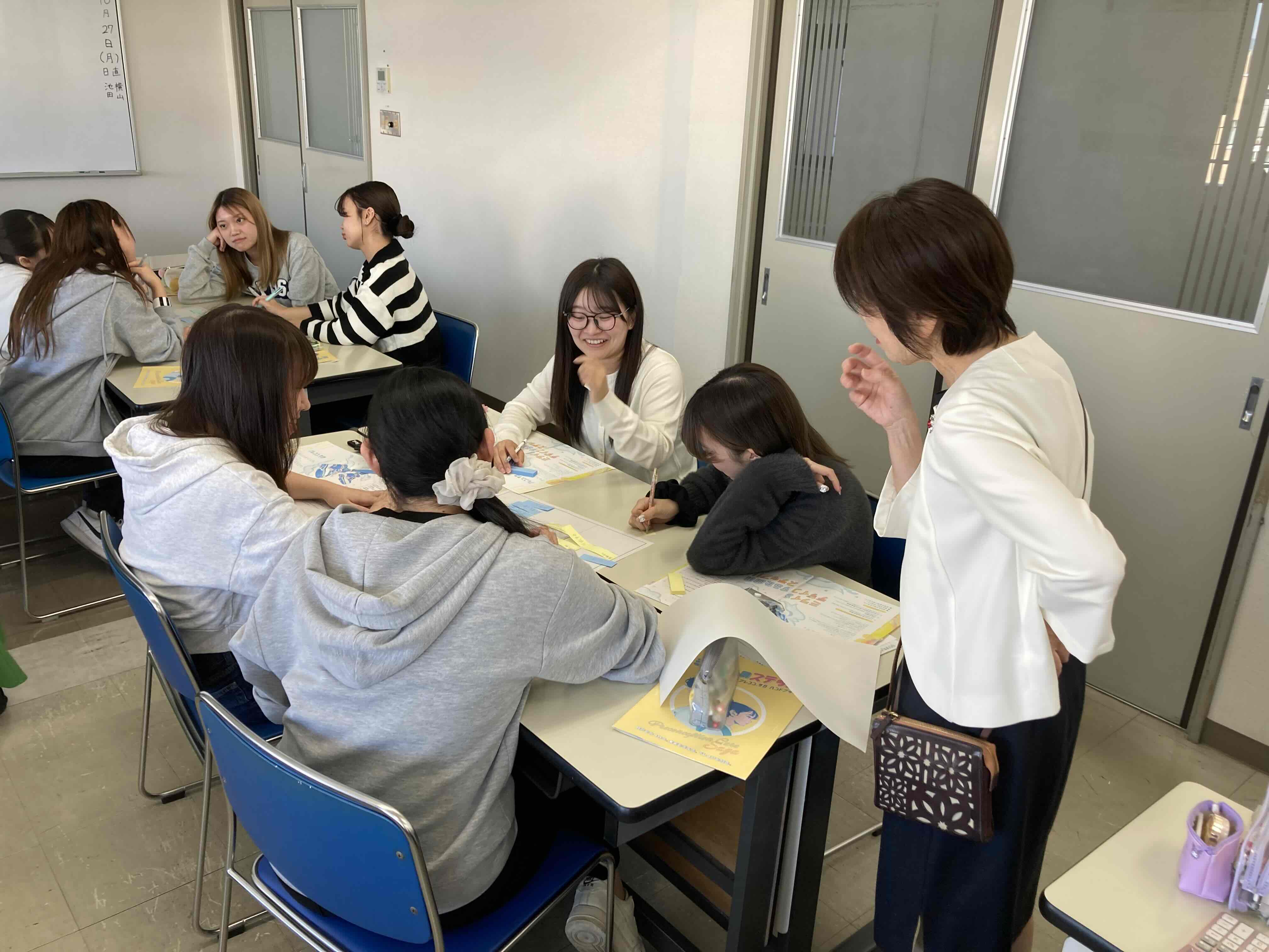 グループでのワークの様子3