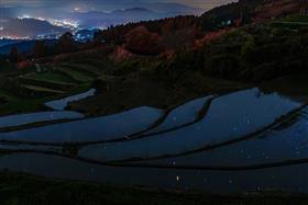 星降る岳の棚田