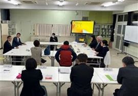 学校魅力強化委員会の様子2枚目