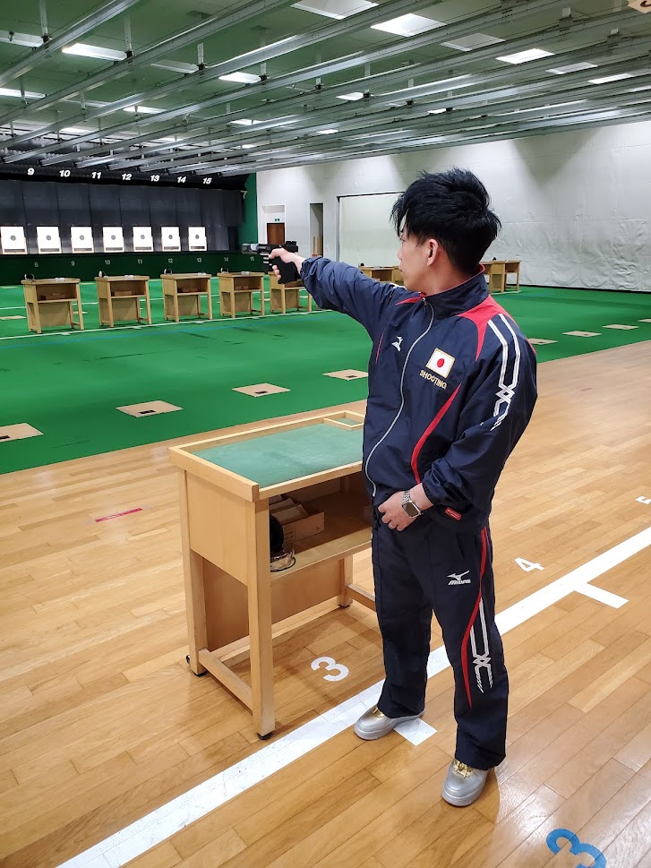 ピストル_4585_marked.jpg